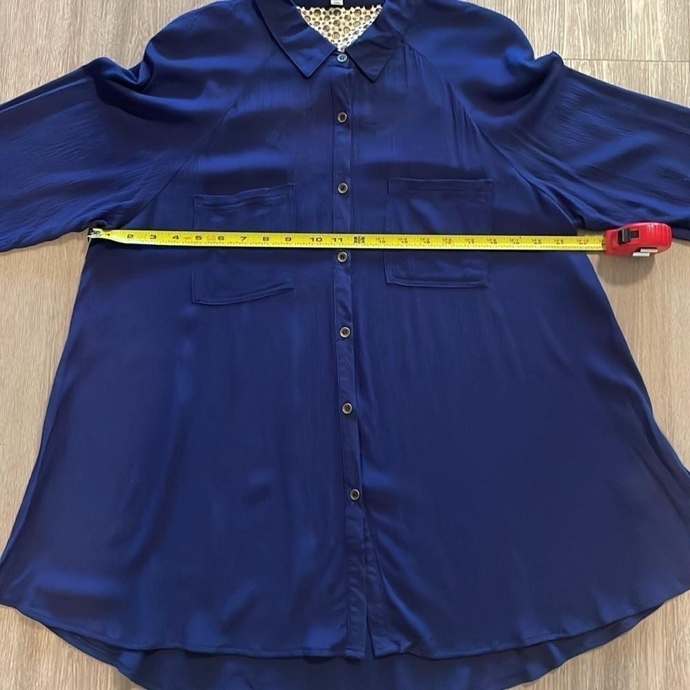 Umgee Women Button Front Shirt Medium Blue Lace Coastal Cowgirl Contemporary - Picture 12 of 15